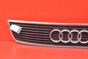 Audi A8 S8 D2 4D Etusäleikkö 4D0853651B