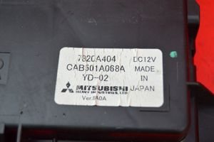 Mitsubishi Lancer VIII Releen moduulikiinnike 7820A404
