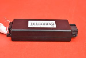 Volkswagen Phaeton Relay mounting block 3W0035729A