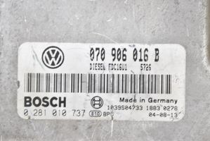 Volkswagen Phaeton Relay mounting block 070906016B