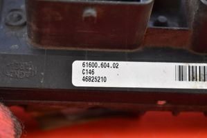 Fiat Punto (188) Boîte à fusibles relais 6160060402