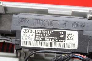 Audi Q7 4L Bagažinės apšvietimo žibintas 4L0947135F