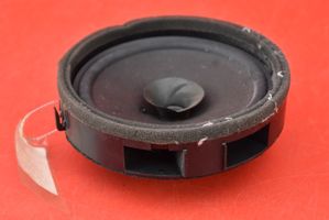 Mitsubishi Lancer VIII Subwoofer-bassokaiutin 8720A017