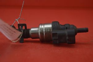 Ford Focus C-MAX Injecteur de carburant 67R-016407