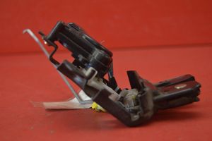 Mazda 3 I Tailgate/trunk/boot lock/catch/latch B6724