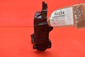 Citroen C3 Picasso Accelerator throttle pedal 9681383980-00