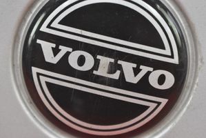 Volvo V70 R 17 riteņa dekoratīvais disks (-i) 9157949