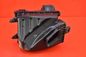 Audi A4 S4 B7 8E 8H Scatola del filtro dell’aria 059133835K