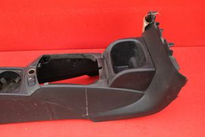 Volvo V50 Center console 8687408