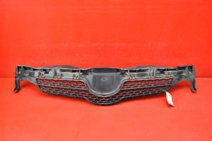 Toyota Auris 150 Kühlergrill 53111-02390