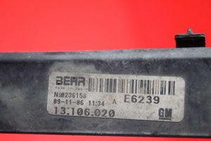 Opel Combo C Ilmastointilaitteen sisälauhdutin (A/C) 13106020