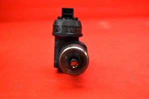 Volkswagen Polo IV 9N3 Injecteur de carburant 038130080X