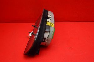 Audi A4 S4 B5 8D Tachimetro (quadro strumenti) 8D0919861A