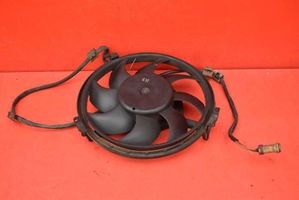 Audi A4 S4 B5 8D Ventilatore di raffreddamento elettrico del radiatore AUDI