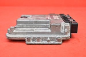 Renault Megane II Engine control unit/module ECU 8200705747