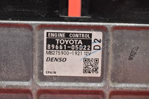 Toyota Avensis T270 Centralina/modulo motore ECU 89661-05D22