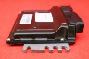 Nissan Almera Tino Centralina/modulo motore ECU MEC32-421