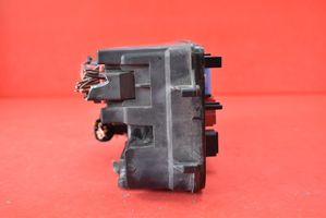 Opel Vectra C Fuse box set 13205804