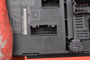 Nissan Micra Fuse box set 284B7-1HR0C