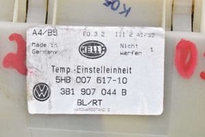 Volkswagen Golf IV Centralina del climatizzatore 5HB00761710