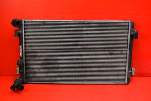 Volkswagen Bora Radiateur de refroidissement 1J0121253AD