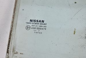 Nissan Pathfinder R51 Vitre de fenêtre porte arrière 