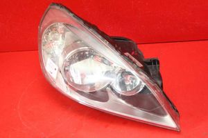 Volvo V60 Lampa przednia 31299995