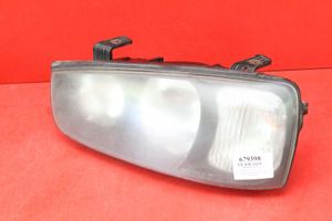 Hyundai Elantra Phare frontale 92101-2DXXX