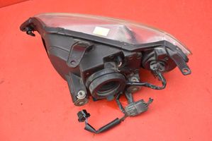 Mazda 2 Lampa przednia P2339R