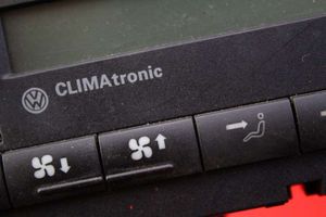 Volkswagen Bora Centralina del climatizzatore VOLKSWAGEN