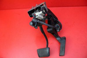 Chrysler Pacifica Accelerator throttle pedal 04683921AJ