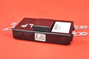 Honda Legend Komputer / Sterownik ECU silnika 38860-SJA-G01