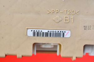 Mazda 2 Komputer / Sterownik ECU silnika FA404