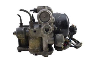 Toyota Camry ABS-pumppu 44510-33010