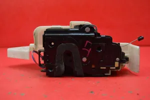 Volkswagen Polo IV 9N3 Rear door lock 1J0839349A