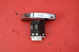 Citroen C3 Interruttore luci di emergenza 96669616KR