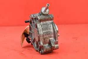 Jaguar XF X250 Vacuum pump D171B-1A