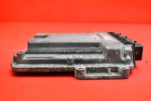 Renault Laguna III Komputer / Sterownik ECU silnika 8200726880