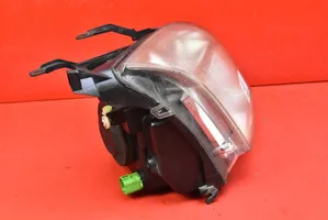 Ford Fusion Lampa przednia 246898-00R