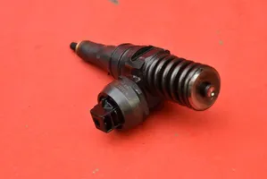 Volkswagen Polo Inyector de combustible 045130073T