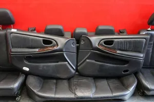 Nissan Maxima Fotele / Kanapa / Komplet NISSAN