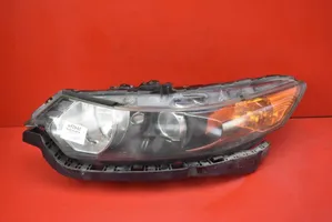 Honda Accord Lampa przednia P5731