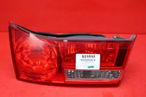 Honda Accord Lampa tylna P8129L