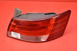 Hyundai Sonata Rear/tail lights 92402-3K0