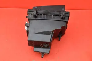 Ford Mondeo MK I Boîtier de filtre à air DS73-9661-AB