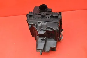 Ford Mondeo MK I Boîtier de filtre à air DS73-9661-AB