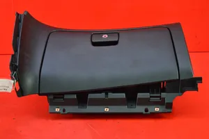 Chevrolet Orlando Glove box 