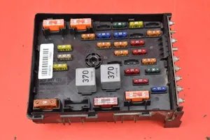 Volkswagen PASSAT CC Fuse box set 3C0937125