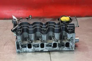 Opel Zafira B Culata del motor 55193091