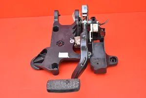 Opel Mokka Accelerator throttle pedal 